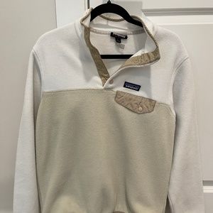 Patagonia, FLEECE TAN /WHITE, PULL OVER, SIZE SMALL